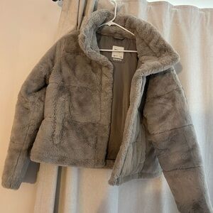 Cozy Gray Faux Fur Jacket Abercrombie